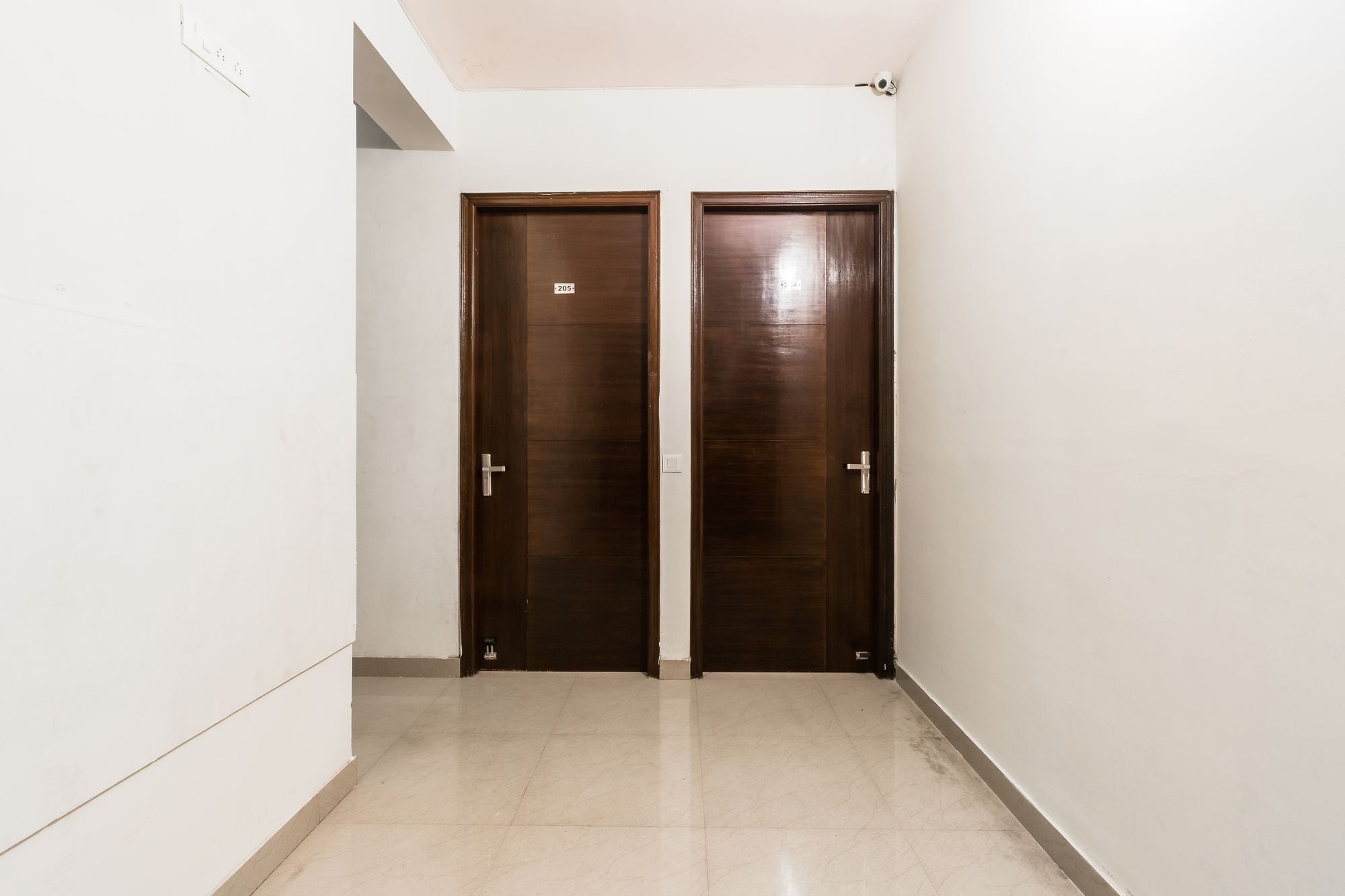 Hotel Oyo 3593 Fragrance Habitat Noida Exterior foto